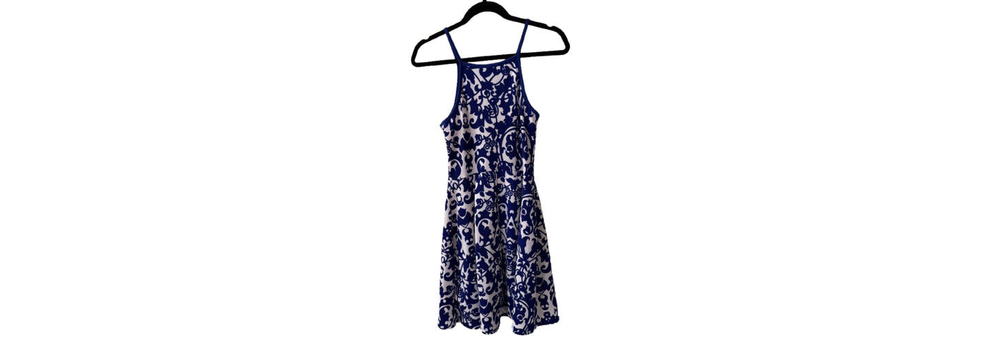 Soprano Blue and White China Dress - Medium | Preowned