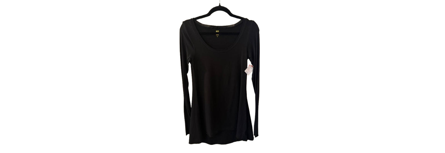 b Long Sleeve Black Top - MD | Preowned