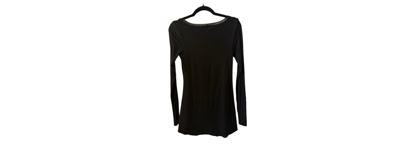 b Long Sleeve Black Top - MD | Preowned