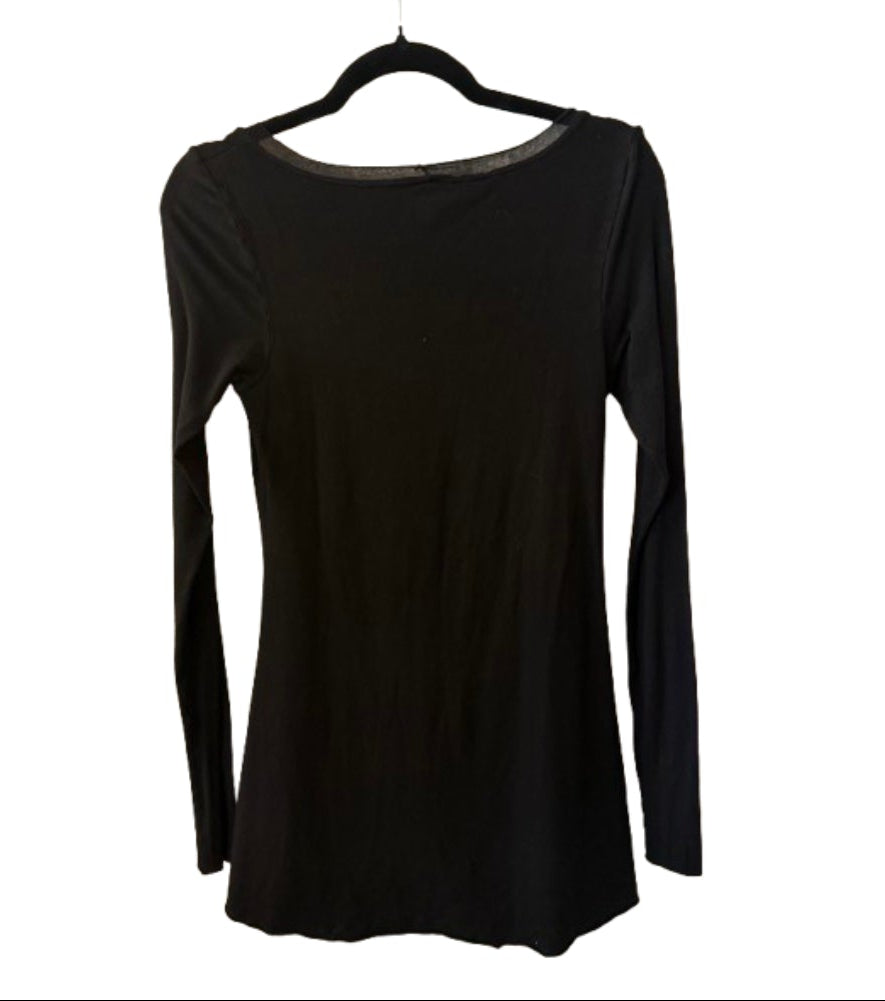 b Long Sleeve Black Top - MD | Preowned