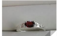 Ring Garnet Oval Filigree Sz 6