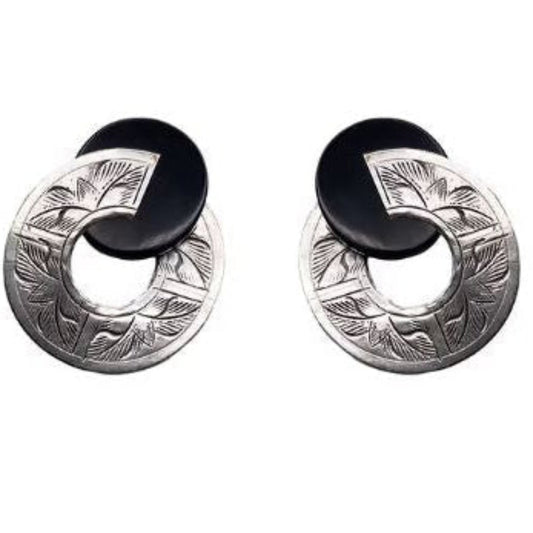 Earrings: Broken Circle - Silver with Black | Post