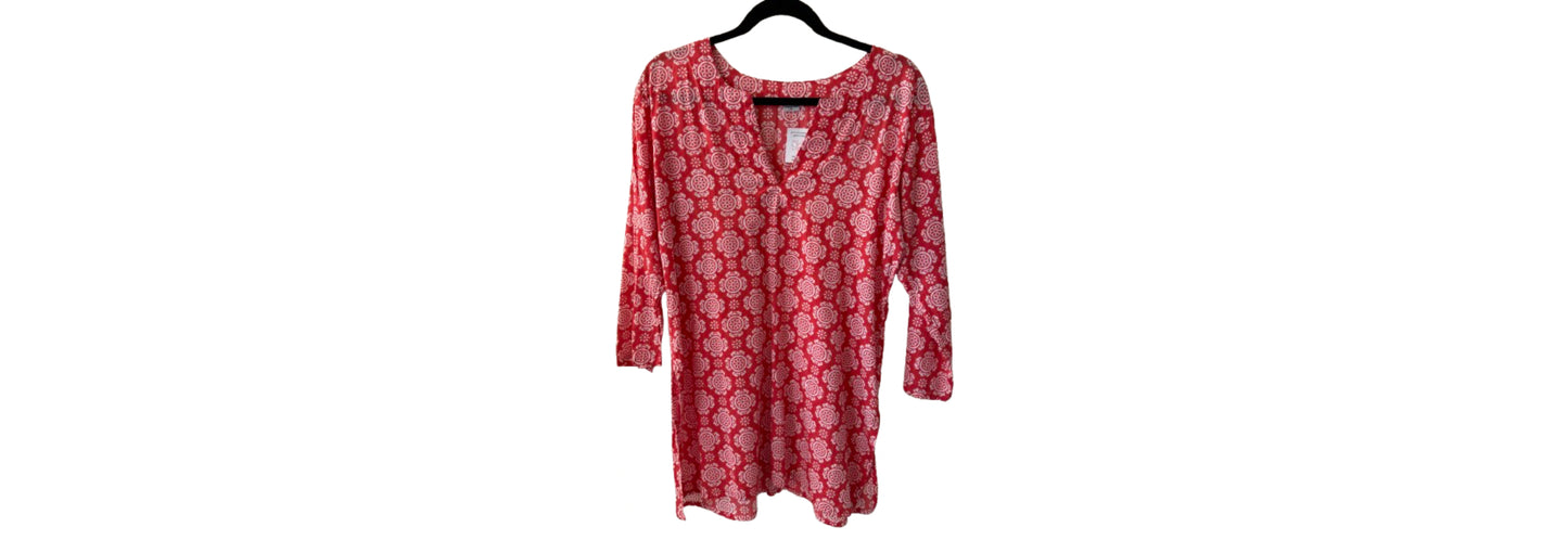 Tunic Top V Neck Red with White Design - MD | Preowned