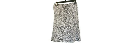 Patterned Skirt With Cinched Waist Detail Black And White by BCBG MAXAZRIA-Size XS