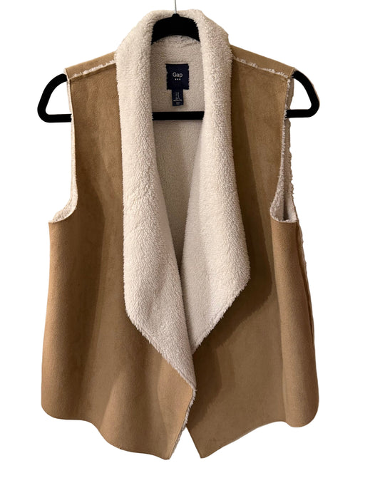 Gap Sherpa Vest Tan - Small | Preowned