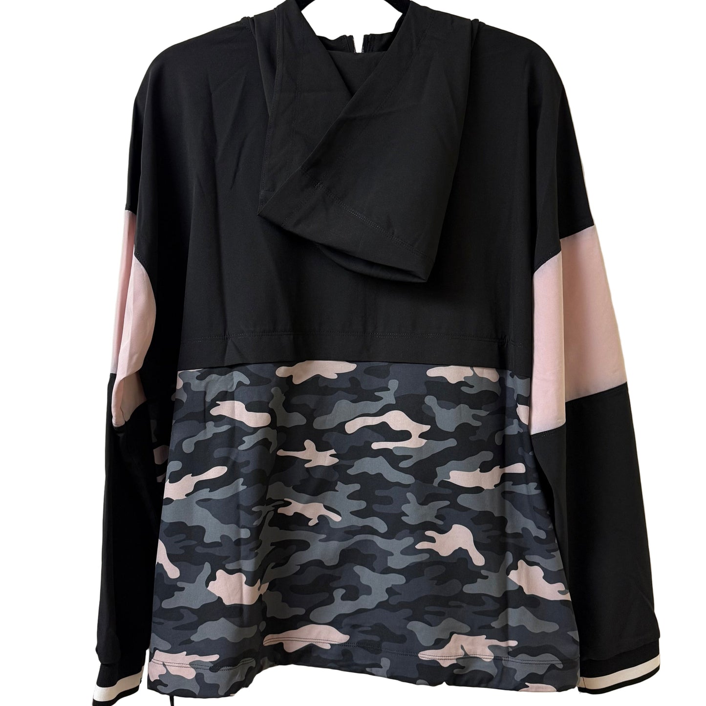 Calvin Klein Performance Pullover Camo Hoodie - XL | Preowned