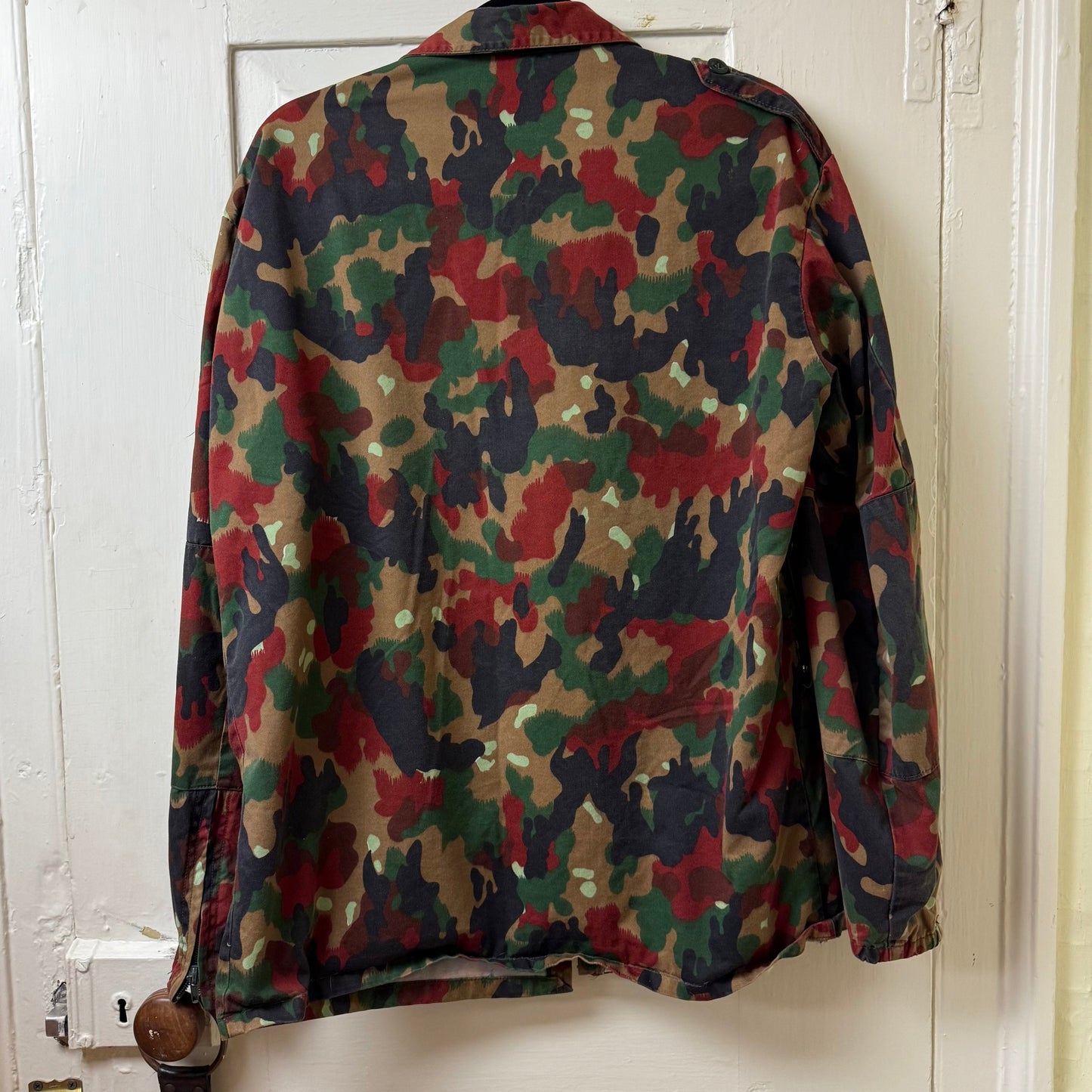 Vintage Swiss Amy Alpenflage Camo Jacket - Small | Preowned