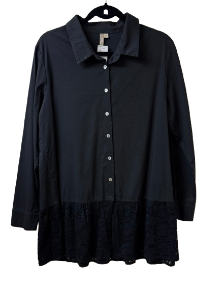 Comfy USA Black Blouse with Eyelet Bottom Medium | Preowned