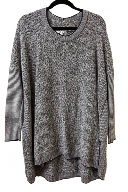 Cabi Oversized Black and White Knit Sweater - Medium | Preowned