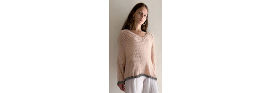 Lula Chunky Knit V-Neck Sweater in Blush Pink - One Size