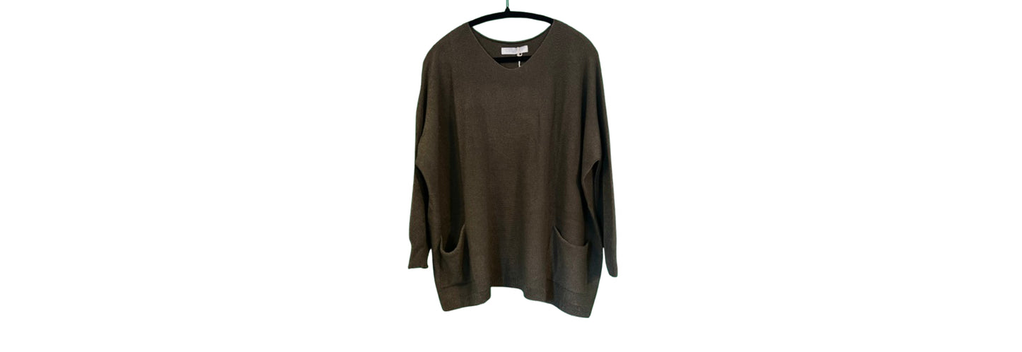 Amazing Woman Caryf Sweater |One Size - Musch