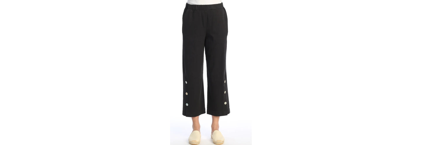 Cropped Pants With Side Seam & Buttons Detail - Jet Black